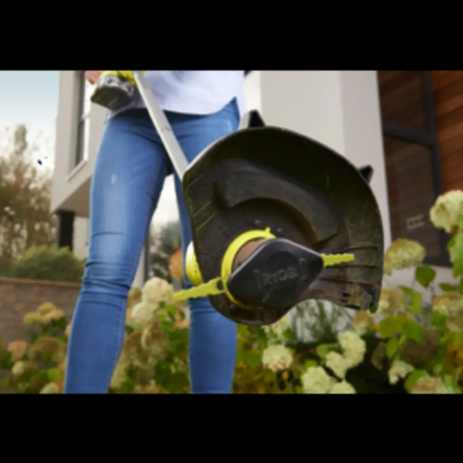 Ryobi Tilbehør Til Havemaskiner^RAC155 trimmerhoved med 2 plastknive