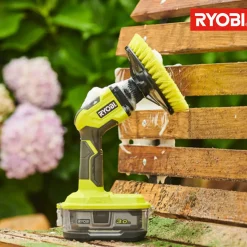 Ryobi Bilpleje^RAKCRUBM rengøringsbørste mediumhård