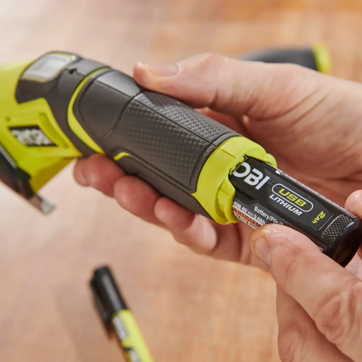 Ryobi Multicuttere^RCT4-120G 4V universalsaks USB Lithium solo