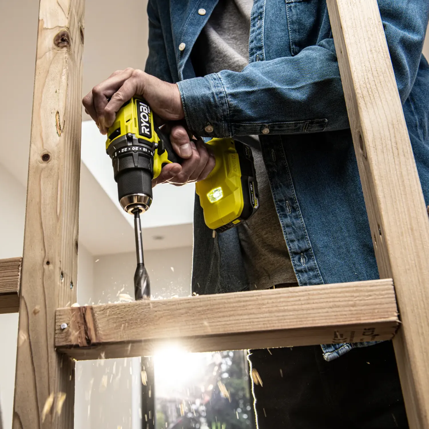 Discount Ryobi RDD18C-220S bore-/skruemaskine inkl. 2 x 2,0 Ah 18V ONE+