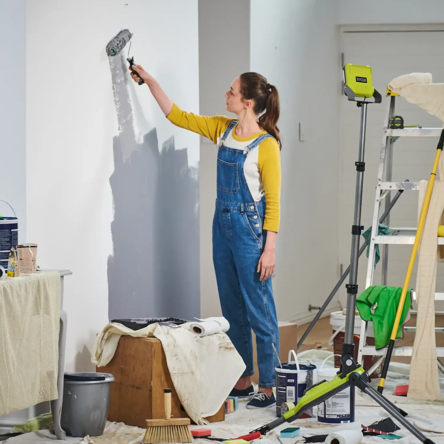 Ryobi Arbejdslamper^R18TL arbejdslampe 18V ONE+ solo med stativ