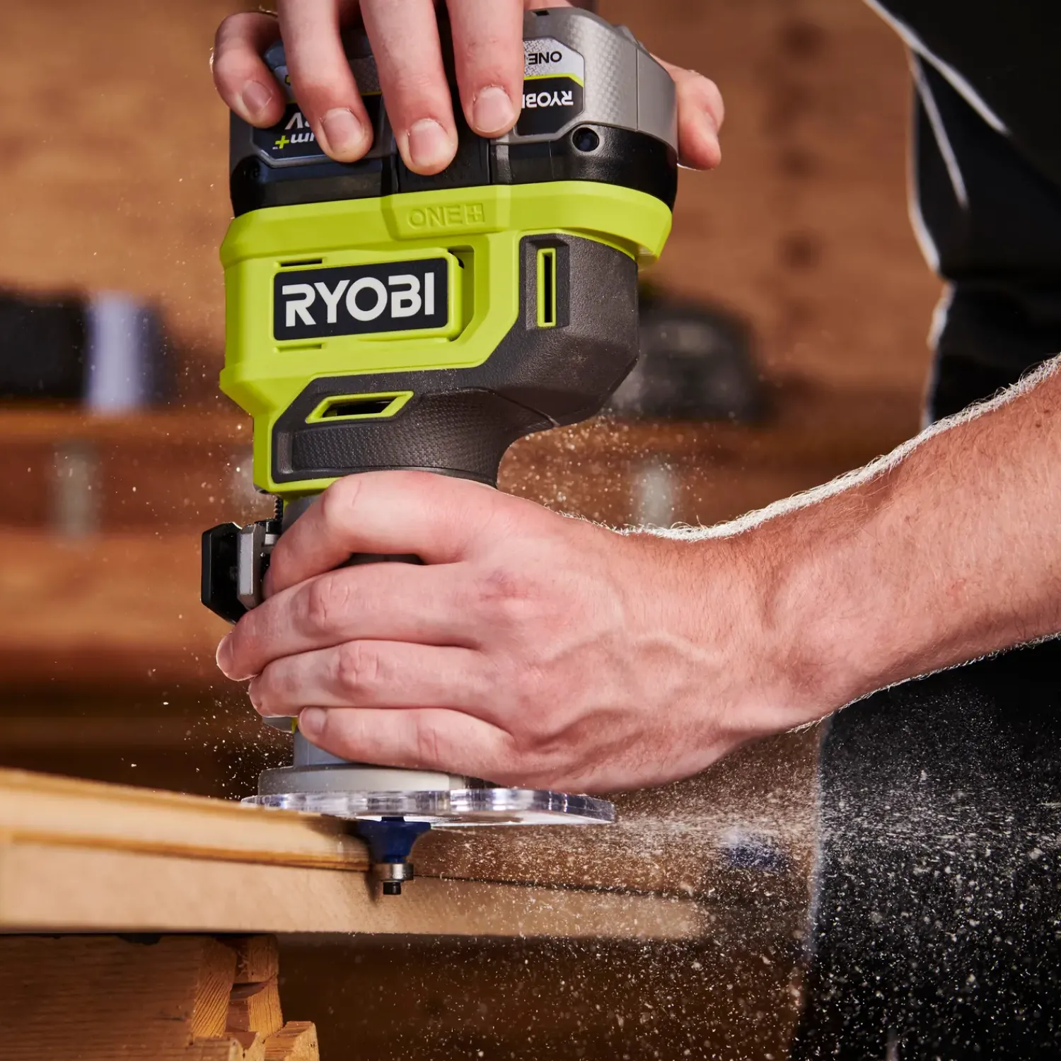 Discount Ryobi RTR18-0 overfræser 18V ONE+ solo