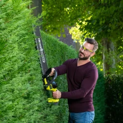 Ryobi Hækkeklippere^RY18HT55A-140 hækkeklipper 1x4.0 Ah batteri og lader 18V ONE+