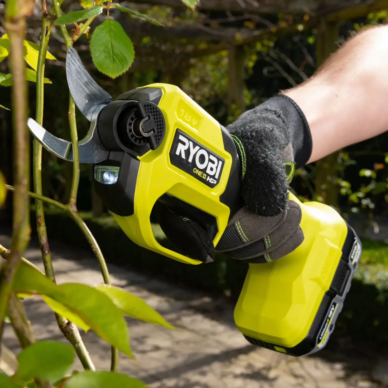 Clearance Ryobi RY18SCXA-0 grensaks 18V ONE+ solo