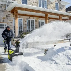 Ryobi Fejemaskiner Og Sneslynger^RY36STX53A-150 53 cm sneslynge 1x5.0 Ah 36V MAX POWER batteri/lader