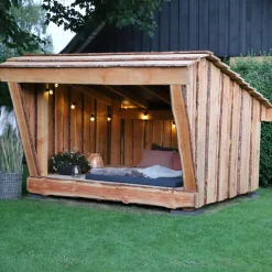 Shelters^Shelter i lærketræ, 6 personer