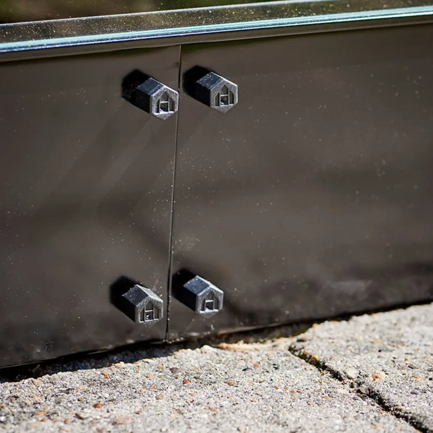 Halls Drivhussokler^Sokkel til Qube 68 5,1 m²