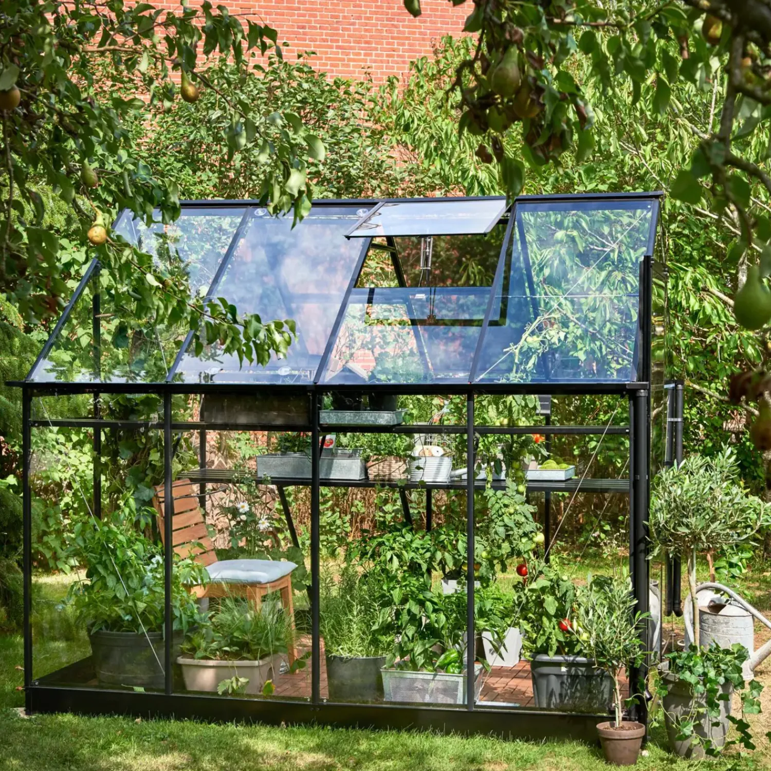 Halls Drivhussokler^Sokkel til Qube 68 5,1 m²