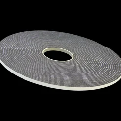 Swisspearl Bølgeplader^PVC skumstrimmel hvid 4,5x9 mm 20 m