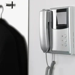 Best Tesa® Powerbond Ultra Strong dobbeltklæbende monteringstape 1,5 m x 19 mm