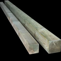 Tømmer høvlede stolper trykimprægneret 90 x 90 mm x 2,1 m