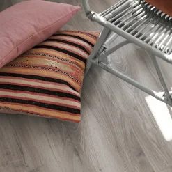 Laminatgulve^Wallmann Organic silent hybridgulv grå eg 245x2003x9 mm