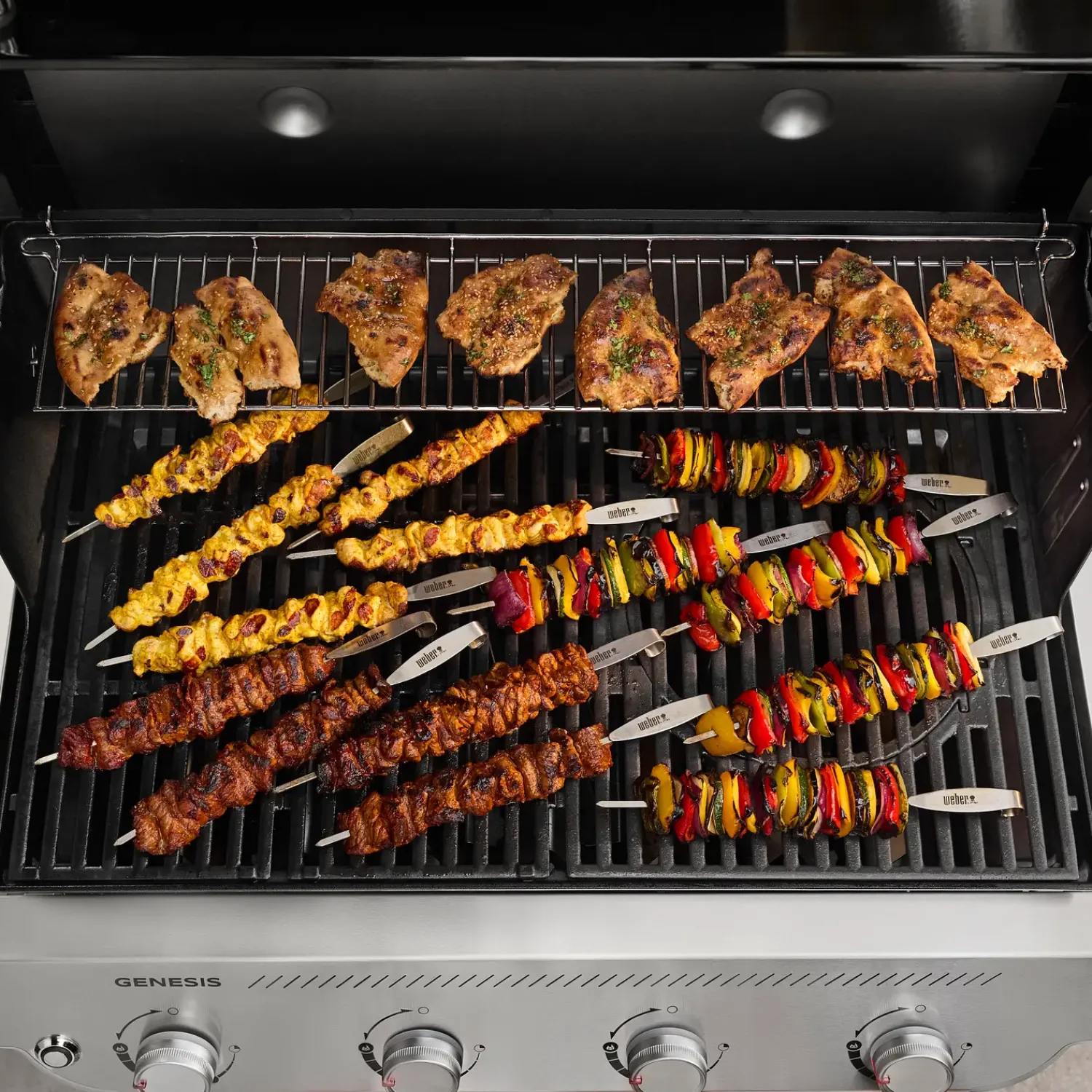 New Weber ® Genesis® E-415W gasgrill