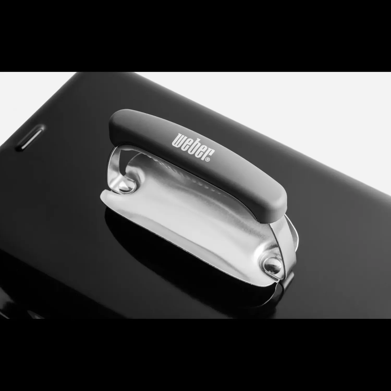 New Weber ® Go-Anywhere gasgrill